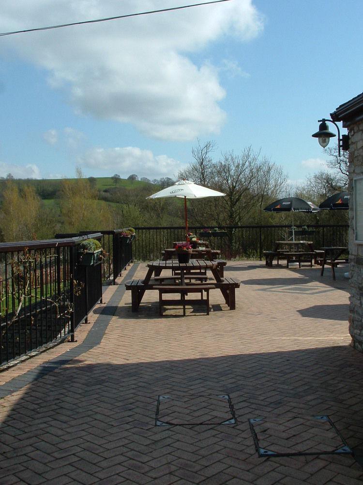 Cameley Lodge - Self Catering Temple Cloud Exterior photo